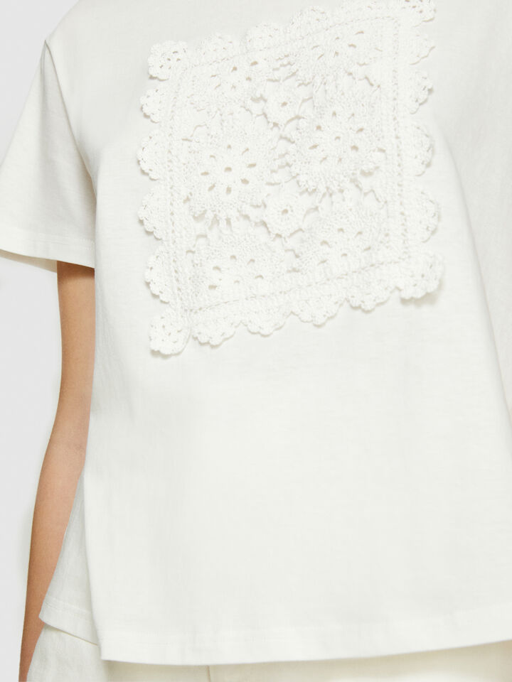 T-shirt with macramé embroidery - women's short sleeve t-shirts - White | Sisley image number 5